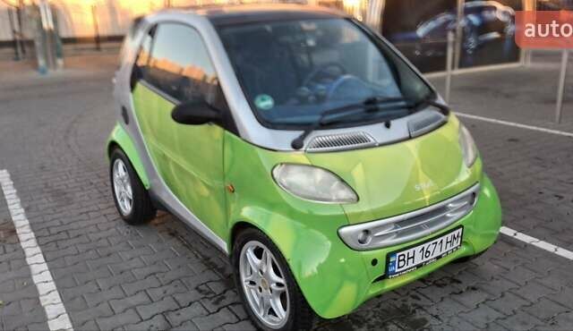 Сірий Смарт Fortwo, об'ємом двигуна 0.6 л та пробігом 200 тис. км за 2300 $, фото 2 на Automoto.ua