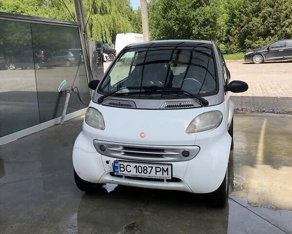 Сірий Смарт Fortwo, об'ємом двигуна 0.6 л та пробігом 181 тис. км за 3000 $, фото 2 на Automoto.ua