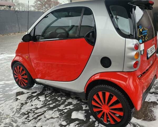 Сірий Смарт Fortwo, об'ємом двигуна 0.6 л та пробігом 181 тис. км за 2600 $, фото 9 на Automoto.ua