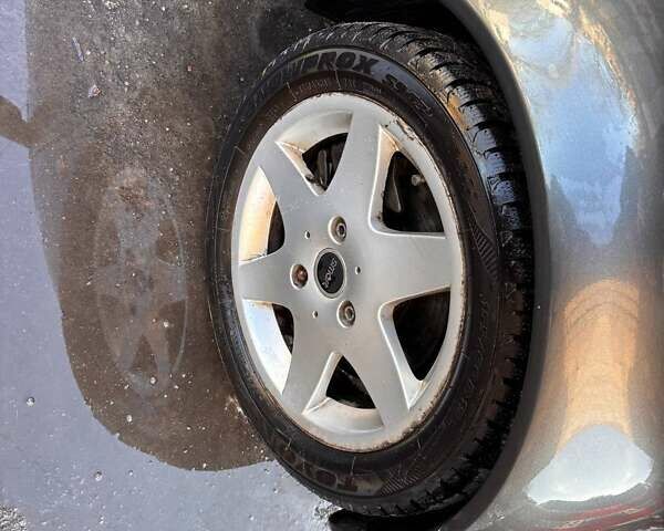 Серый Смарт Форту, объемом двигателя 0.6 л и пробегом 170 тыс. км за 3300 $, фото 14 на Automoto.ua