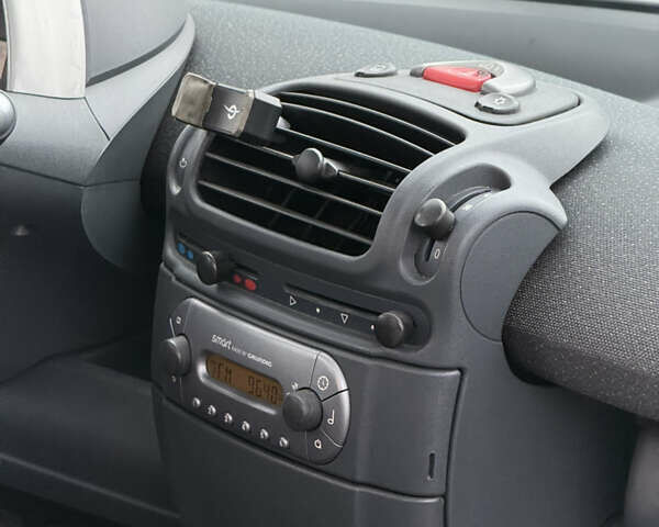 Серый Смарт Форту, объемом двигателя 0.6 л и пробегом 195 тыс. км за 3300 $, фото 11 на Automoto.ua