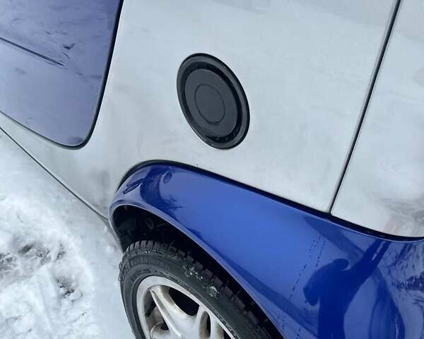 Сірий Смарт Fortwo, об'ємом двигуна 0.6 л та пробігом 185 тис. км за 3100 $, фото 16 на Automoto.ua
