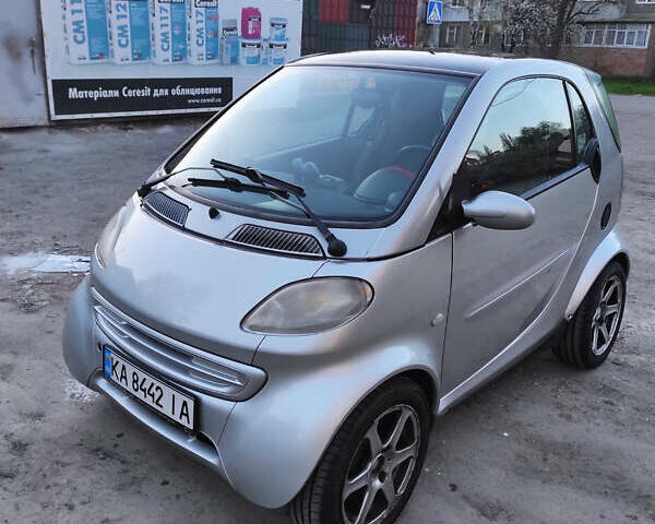 Сірий Смарт Fortwo, об'ємом двигуна 0.6 л та пробігом 271 тис. км за 2900 $, фото 2 на Automoto.ua