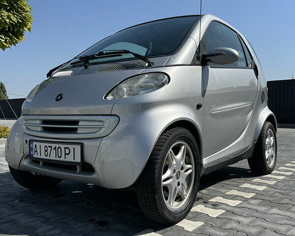 Сірий Смарт Fortwo, об'ємом двигуна 0.6 л та пробігом 190 тис. км за 3100 $, фото 1 на Automoto.ua