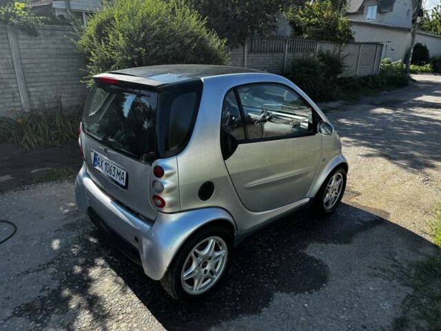 Сірий Смарт Fortwo, об'ємом двигуна 0.6 л та пробігом 280 тис. км за 2200 $, фото 3 на Automoto.ua