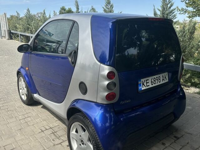 Сірий Смарт Fortwo, об'ємом двигуна 0.6 л та пробігом 135 тис. км за 2900 $, фото 4 на Automoto.ua
