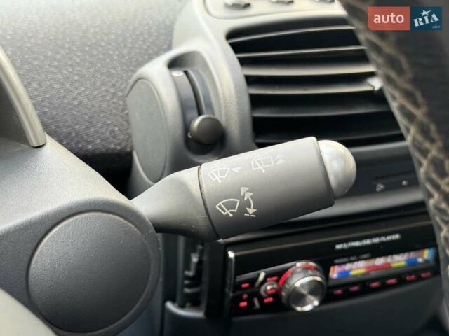 Серый Смарт Форту, объемом двигателя 0.8 л и пробегом 270 тыс. км за 2700 $, фото 40 на Automoto.ua