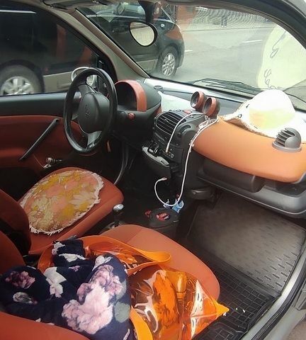 Сірий Смарт Fortwo, об'ємом двигуна 0.6 л та пробігом 156 тис. км за 2300 $, фото 5 на Automoto.ua