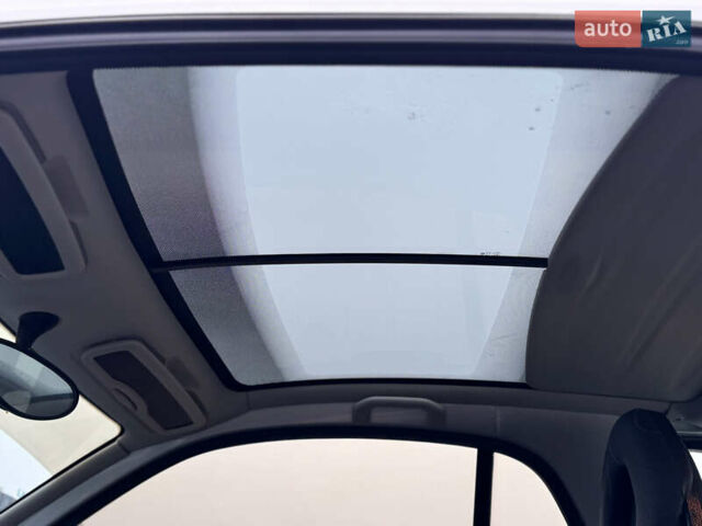 Сірий Смарт Fortwo, об'ємом двигуна 0.7 л та пробігом 214 тис. км за 2999 $, фото 23 на Automoto.ua