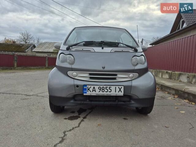 Сірий Смарт Fortwo, об'ємом двигуна 0.7 л та пробігом 200 тис. км за 3500 $, фото 2 на Automoto.ua