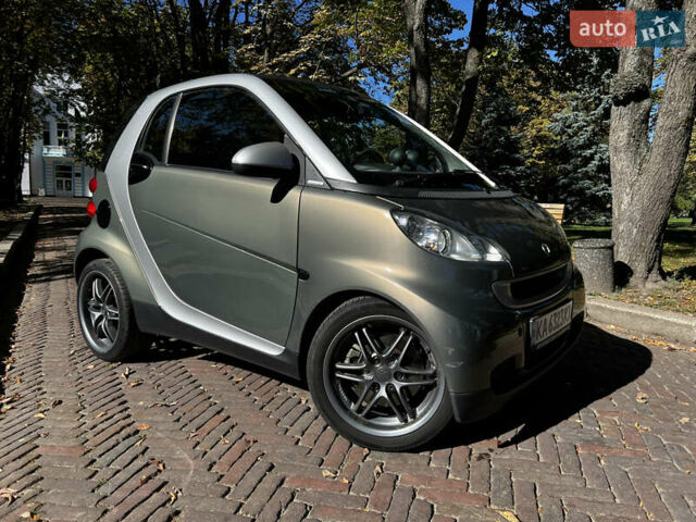 Сірий Смарт Fortwo, об'ємом двигуна 1 л та пробігом 108 тис. км за 5999 $, фото 4 на Automoto.ua