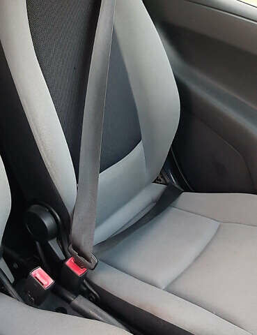 Серый Смарт Форту, объемом двигателя 1 л и пробегом 220 тыс. км за 3700 $, фото 5 на Automoto.ua