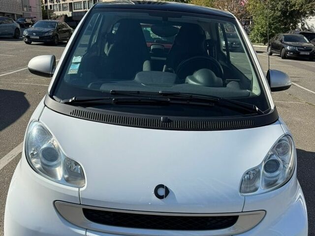 Сірий Смарт Fortwo, об'ємом двигуна 0.8 л та пробігом 95 тис. км за 6550 $, фото 10 на Automoto.ua