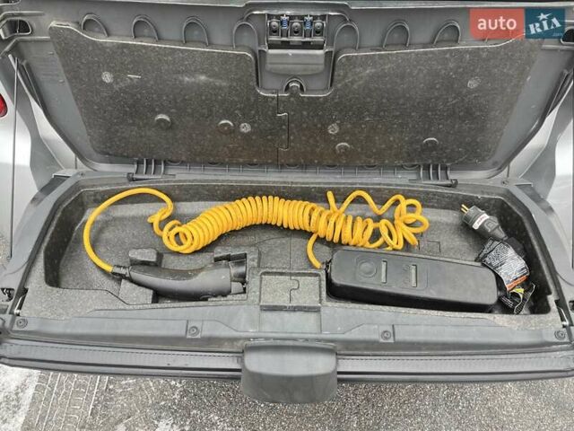 Серый Смарт Форту, объемом двигателя 0 л и пробегом 62 тыс. км за 2650 $, фото 19 на Automoto.ua