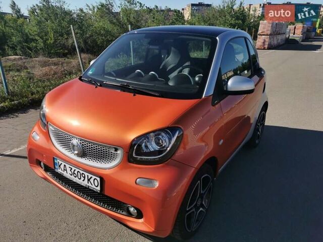Серый Смарт Форту, объемом двигателя 1 л и пробегом 85 тыс. км за 8000 $, фото 4 на Automoto.ua