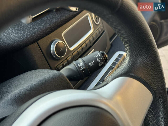 Сірий Смарт Fortwo, об'ємом двигуна 0 л та пробігом 41 тис. км за 4650 $, фото 45 на Automoto.ua