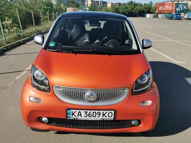 Серый Смарт Форту, объемом двигателя 1 л и пробегом 85 тыс. км за 8000 $, фото 3 на Automoto.ua