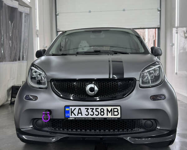 Сірий Смарт Fortwo, об'ємом двигуна 1 л та пробігом 98 тис. км за 15000 $, фото 1 на Automoto.ua