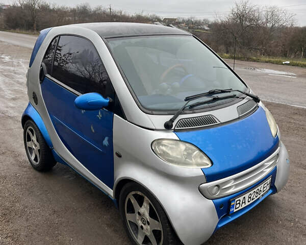 Синій Смарт Fortwo, об'ємом двигуна 0.6 л та пробігом 177 тис. км за 2900 $, фото 2 на Automoto.ua