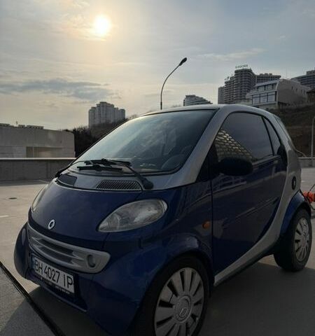 Синій Смарт Fortwo, об'ємом двигуна 0.6 л та пробігом 217 тис. км за 3135 $, фото 3 на Automoto.ua