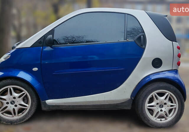 Синій Смарт Fortwo, об'ємом двигуна 0.6 л та пробігом 204 тис. км за 3900 $, фото 2 на Automoto.ua