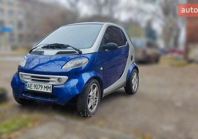 Синій Смарт Fortwo, об'ємом двигуна 0.6 л та пробігом 204 тис. км за 3900 $, фото 3 на Automoto.ua