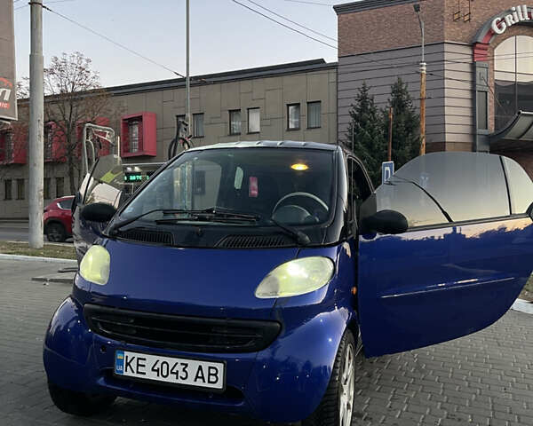 Синий Смарт Форту, объемом двигателя 0.6 л и пробегом 215 тыс. км за 3300 $, фото 5 на Automoto.ua