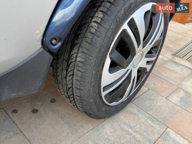 Синий Смарт Форту, объемом двигателя 0.6 л и пробегом 243 тыс. км за 3750 $, фото 37 на Automoto.ua