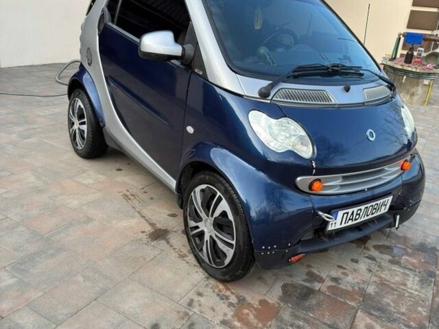 Синій Смарт Fortwo, об'ємом двигуна 0.6 л та пробігом 243 тис. км за 3550 $, фото 7 на Automoto.ua