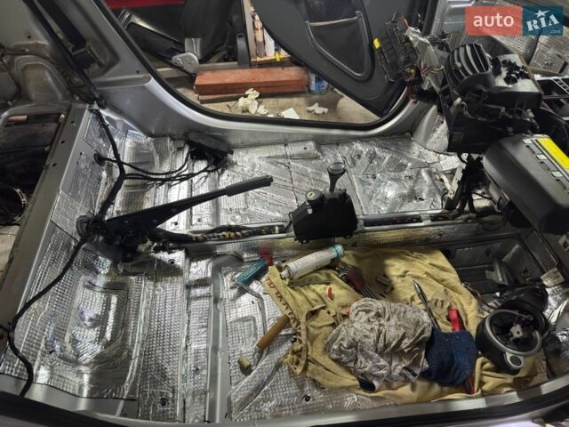Синій Смарт Fortwo, об'ємом двигуна 0.6 л та пробігом 243 тис. км за 2900 $, фото 49 на Automoto.ua
