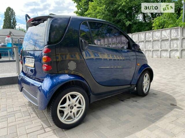 Синій Смарт Fortwo, об'ємом двигуна 0.7 л та пробігом 212 тис. км за 3700 $, фото 3 на Automoto.ua