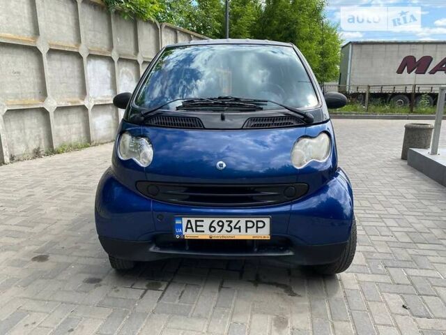 Синій Смарт Fortwo, об'ємом двигуна 0.7 л та пробігом 212 тис. км за 3700 $, фото 5 на Automoto.ua