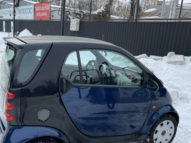 Синій Смарт Fortwo, об'ємом двигуна 0.7 л та пробігом 135 тис. км за 3500 $, фото 11 на Automoto.ua
