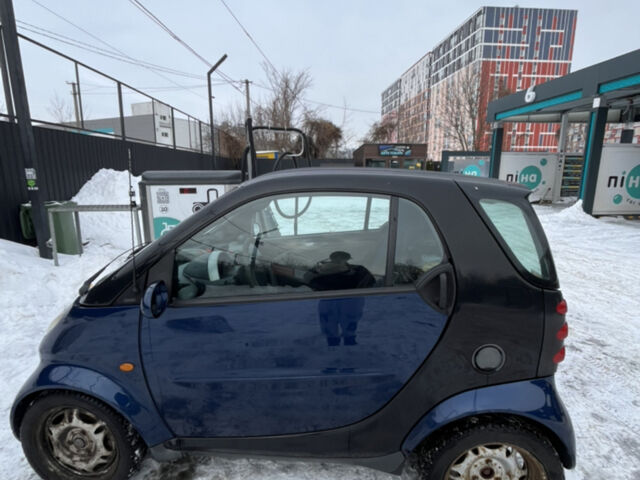 Синій Смарт Fortwo, об'ємом двигуна 0.7 л та пробігом 135 тис. км за 3500 $, фото 13 на Automoto.ua