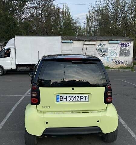 Зелений Смарт Fortwo, об'ємом двигуна 0.7 л та пробігом 161 тис. км за 3350 $, фото 4 на Automoto.ua