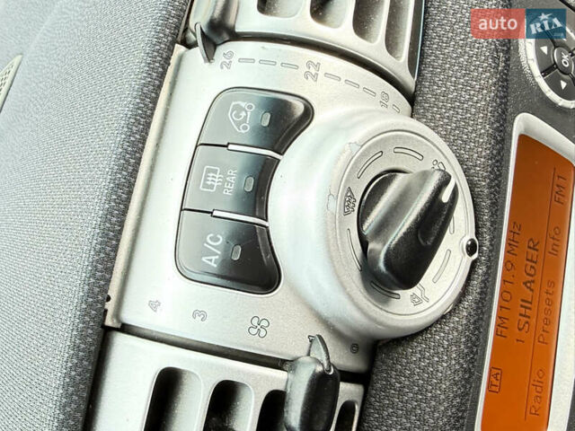 Смарт Форту 2011 в Киеве на Automoto.ua Зеленый Смарт Форту, объемом двигателя 0.8 л и пробегом 128 тыс. км за 5300 $, фото 55 на Automoto.ua