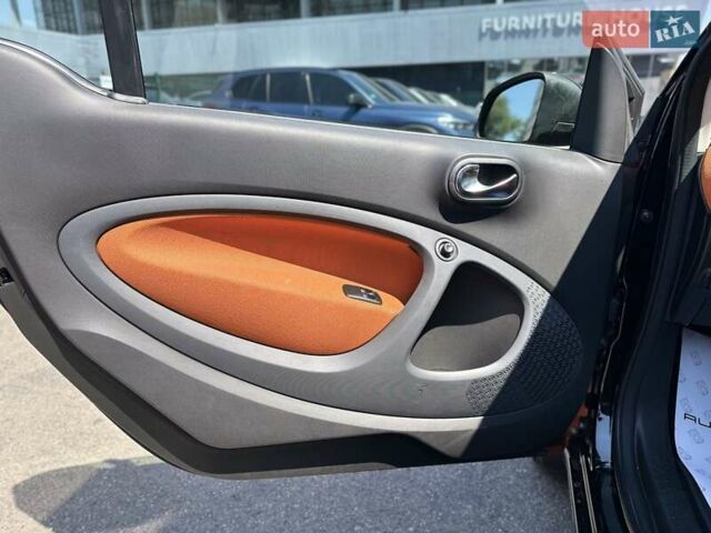 Помаранчевий Смарт Fortwo, об'ємом двигуна 0.9 л та пробігом 83 тис. км за 10300 $, фото 22 на Automoto.ua