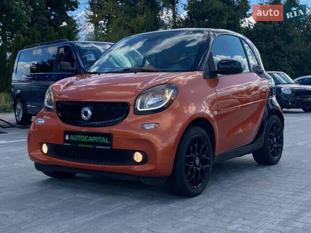 Помаранчевий Смарт Fortwo, об'ємом двигуна 1 л та пробігом 61 тис. км за 8990 $, фото 9 на Automoto.ua