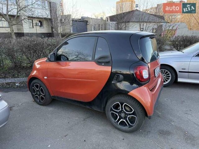 Помаранчевий Смарт Fortwo, об'ємом двигуна 1 л та пробігом 55 тис. км за 8000 $, фото 2 на Automoto.ua