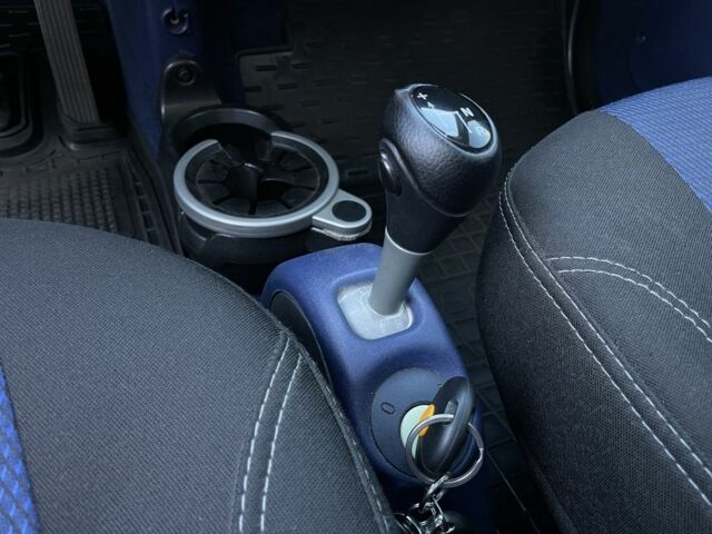 Оранжевый Смарт Форту, объемом двигателя 0.6 л и пробегом 203 тыс. км за 2800 $, фото 6 на Automoto.ua