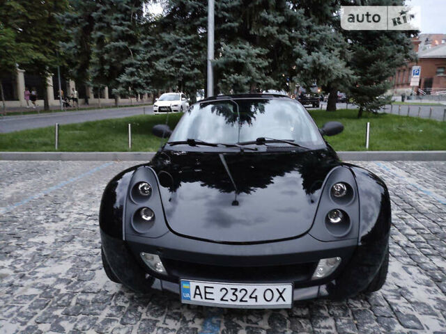 Чорний Смарт Roadster, об'ємом двигуна 0.7 л та пробігом 132 тис. км за 6200 $, фото 3 на Automoto.ua