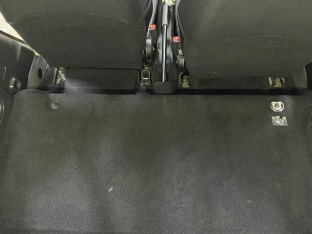 Белый Смарт Смарт, объемом двигателя 0 л и пробегом 104 тыс. км за 4900 $, фото 9 на Automoto.ua