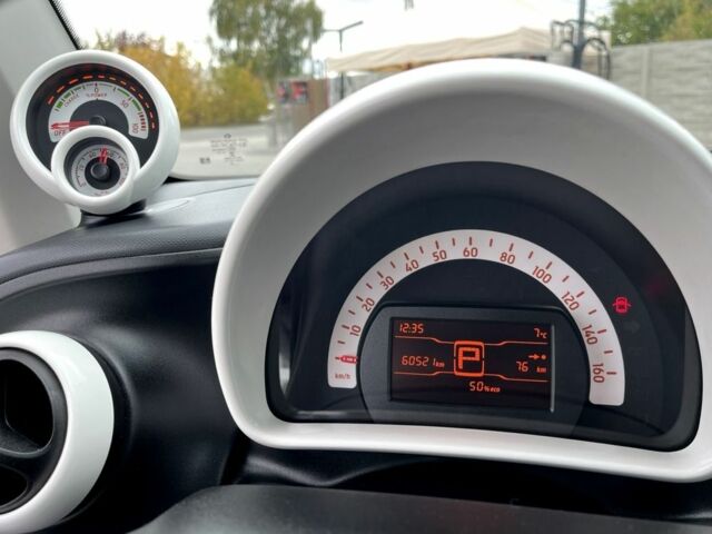 Білий Смарт Smart, об'ємом двигуна 0 л та пробігом 60 тис. км за 7200 $, фото 12 на Automoto.ua