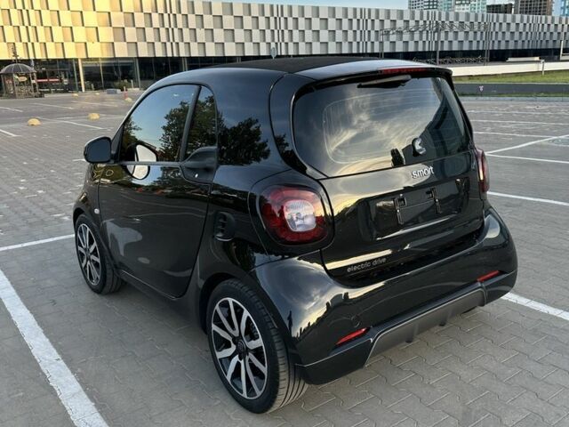 Черный Смарт Смарт, объемом двигателя 0 л и пробегом 77 тыс. км за 11000 $, фото 2 на Automoto.ua