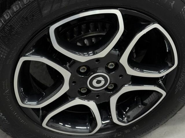 Сірий Смарт Smart, об'ємом двигуна 0 л та пробігом 45 тис. км за 11500 $, фото 7 на Automoto.ua