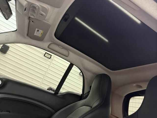 Сірий Смарт Smart, об'ємом двигуна 0 л та пробігом 45 тис. км за 11500 $, фото 4 на Automoto.ua