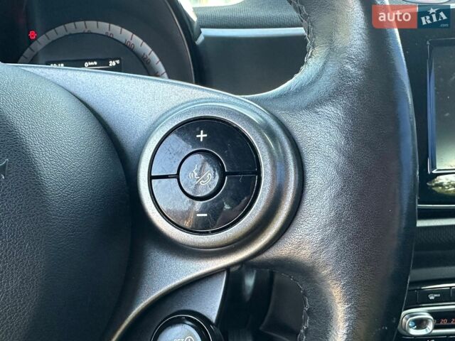 Білий Смарт EQ Forfour, об'ємом двигуна 0 л та пробігом 134 тис. км за 8350 $, фото 54 на Automoto.ua