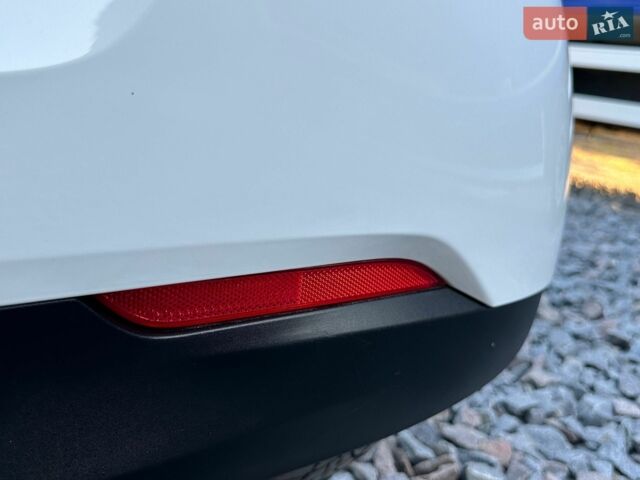 Білий Смарт EQ Forfour, об'ємом двигуна 0 л та пробігом 134 тис. км за 8350 $, фото 29 на Automoto.ua