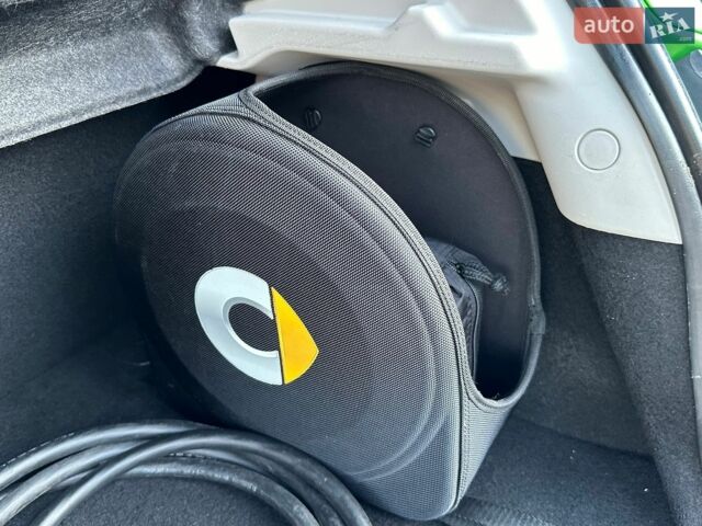 Білий Смарт EQ Forfour, об'ємом двигуна 0 л та пробігом 134 тис. км за 8350 $, фото 103 на Automoto.ua