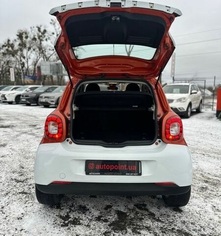 Білий Смарт EQ Forfour, об'ємом двигуна 0 л та пробігом 93 тис. км за 8500 $, фото 11 на Automoto.ua